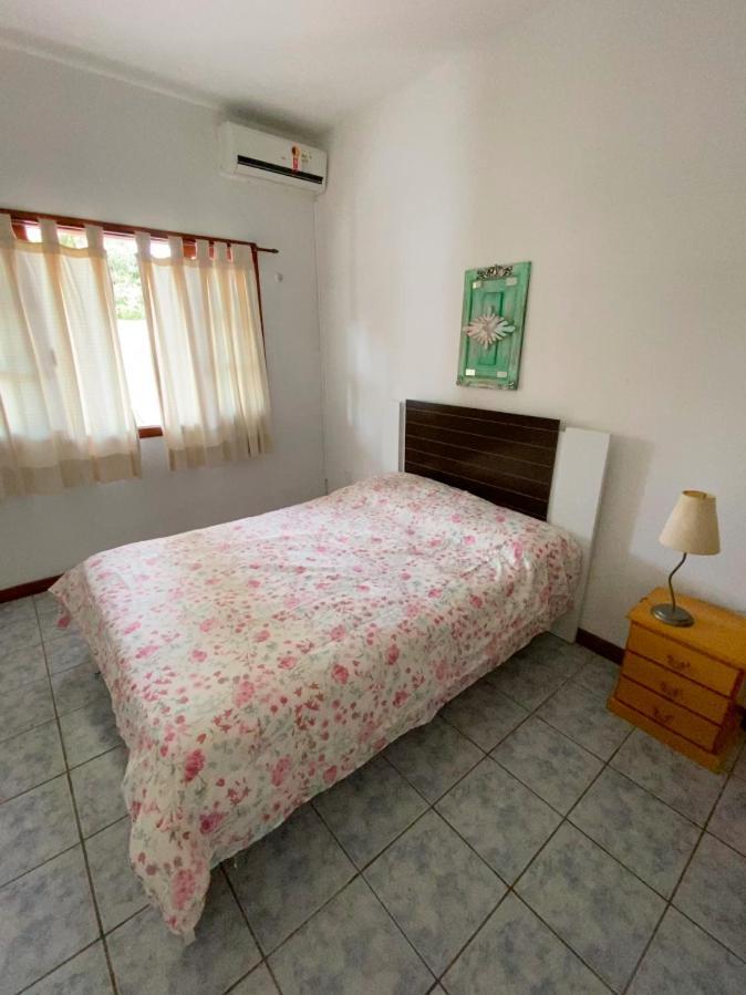 Excelente Casa Com Piscina Na De Ingleses *