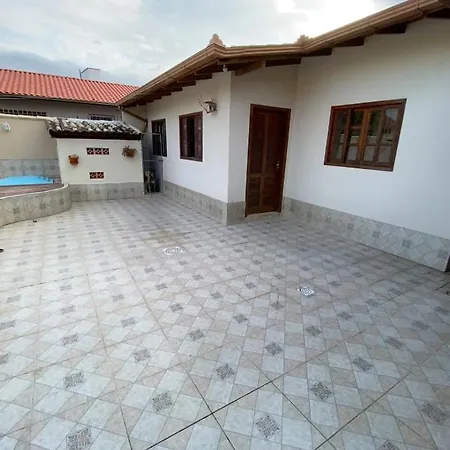 Excelente Casa Com Piscina Na Praia De Ingleses Florianopolis Exterior photo